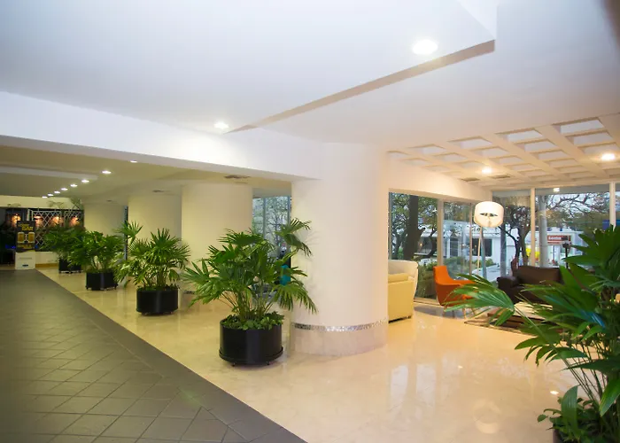 Luxury hotel only: Hotel Barranquilla Plaza