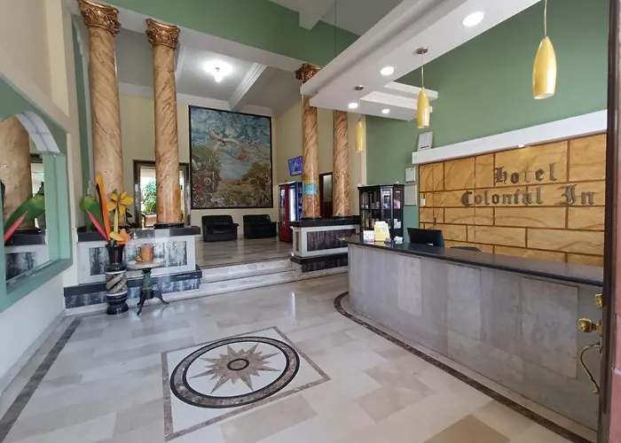 Cheap hotel: Hotel Colonial Inn